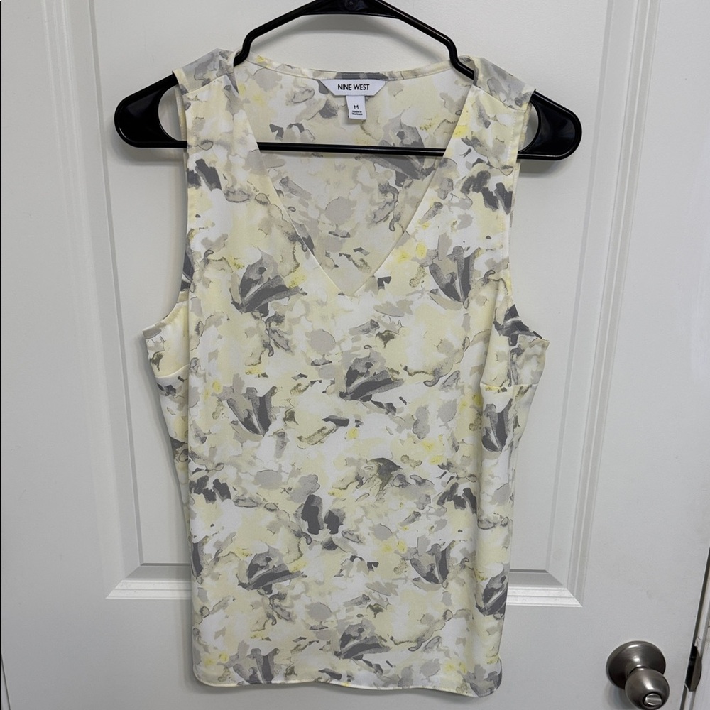 Nine West Women's Abstract Gray and Yellow Blouse